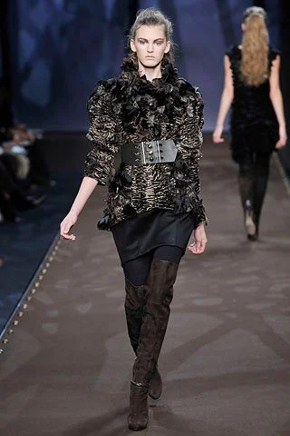 Look 30